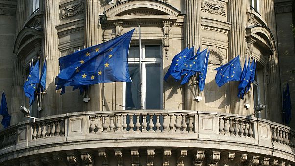Dinos lo que piensas de la Unión Europea Dinos lo que piensas de la Unión Europea