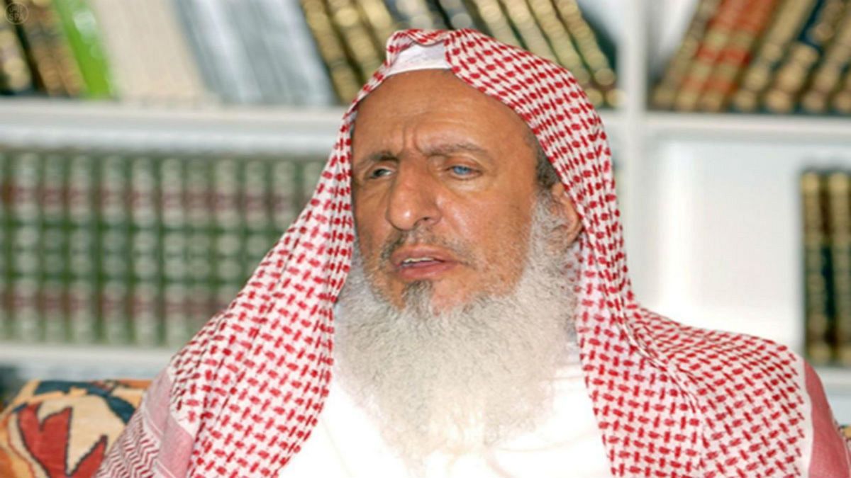 هيئة كبار العلماء تؤيد قرار السعودية اعتقال الداعييْن العودة والقرني