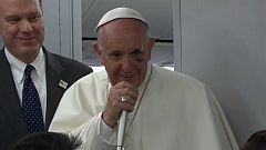 "No vi el cristal y boom", explica el papa