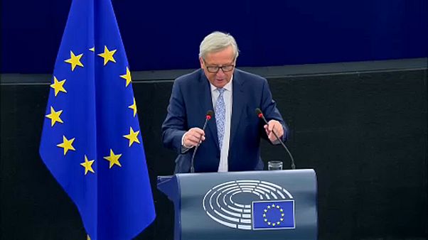 یونکر: اروپا با برکسیت هم به پیشرفت خود ادامه میدهد یونکر: اروپا با برکسیت هم به پیشرفت خود ادامه میدهد