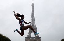 Paris vai organizar os Jogos Olímpicos de 2024 e Los Angeles os de 2028 (COI)