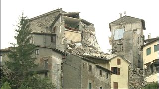 Dall'UE 1.2 miliardi all'Italia per il terremoto. Il sindaco di Amatrice a euronews:"finora nessun intervento europeo"
