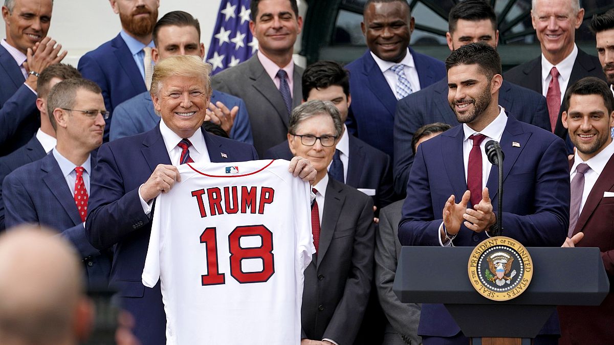 Image: U.S. President Trump welcomes the Boston Red Sox at the White House 