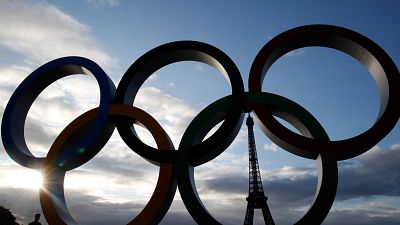 La lluvia empapa la euforia olímpica en París