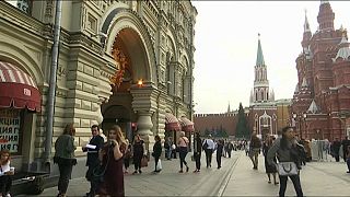 Moskau: Massenevakuierungen nach Drohanrufen