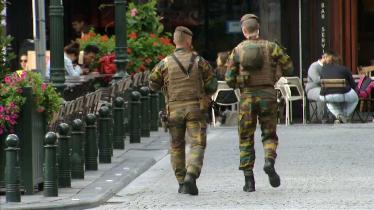 En Belgique, le spleen des militaires