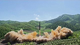 Nordkorea schießt erneut Rakete über Japan hinweg