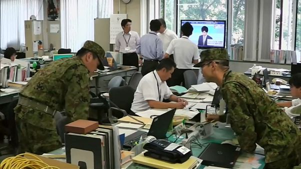 Nordkorea feuert erneut Rakete über Japan hinweg Nordkorea feuert erneut Rakete über Japan hinweg