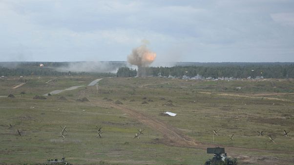 Moscovo diz que preocupação da NATO é"uma histeria " Moscovo diz que preocupação da NATO é"uma histeria "