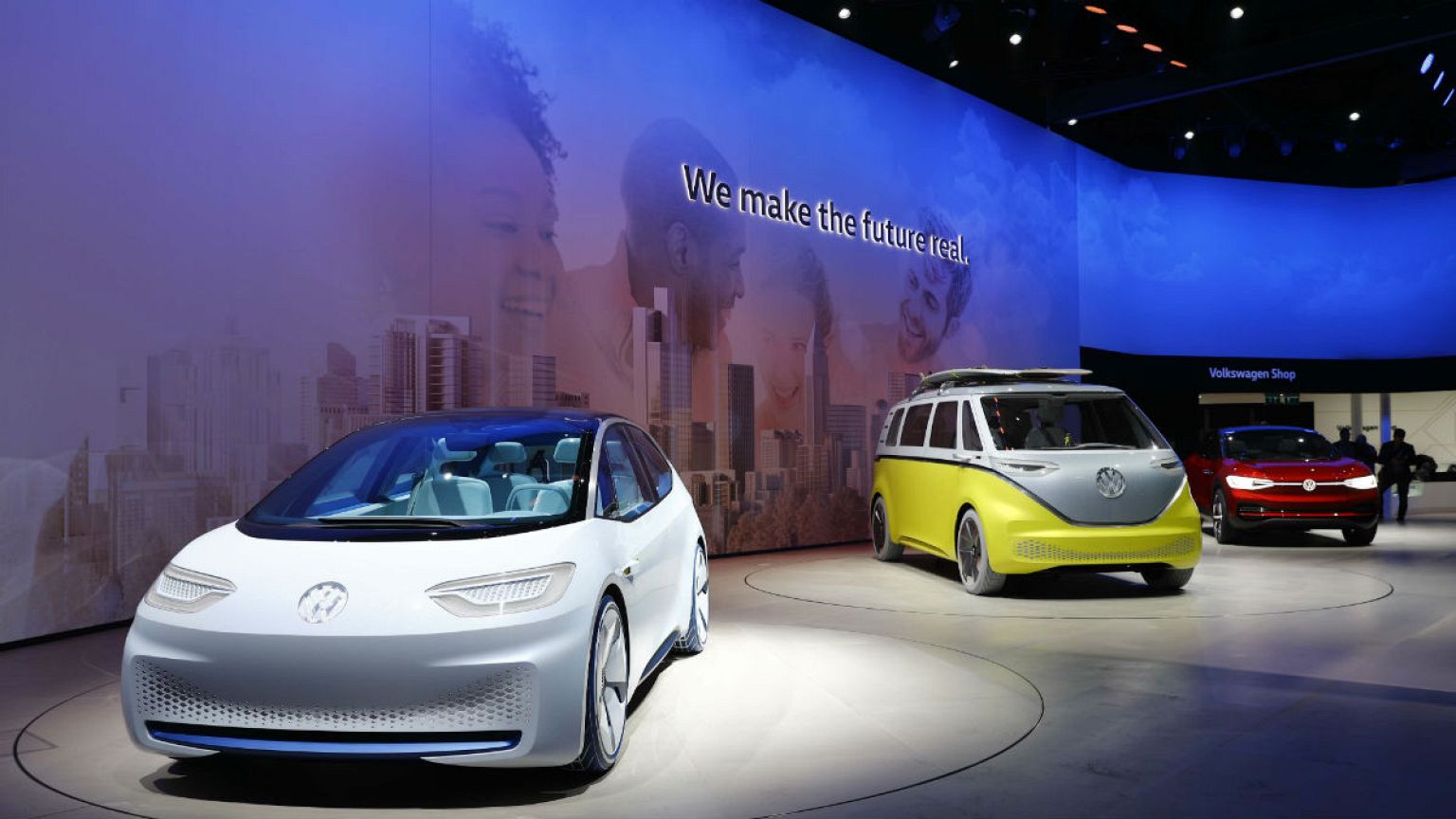 Automobile : le salon de Francfort branché sur courant alternatif