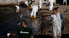 Πετρελαιοκηλίδα: Ανάκληση πιστοποιητικών και ΕΔΕ ζήτησε ο Αλέξης Τσίπρας