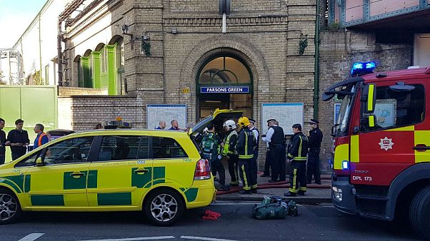 La polícia investiga la explosión en el metro de Londres como ataque terrorista La polícia investiga la explosión en el metro de Londres como ataque terrorista