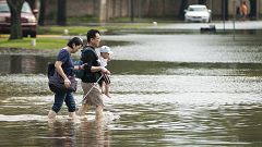 Dems, Republicans team up to try to pry loose billions in flood protection funds