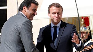 فرنسا تطالب برفع الحصار عن قطر