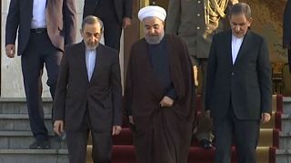 روحانی: آمریکائی‌ها هم می توانند بر سر سفره برجام بنشینند