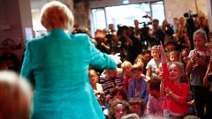 Young people in Germany back Angela Merkel and lean green