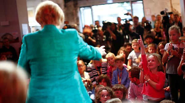 Merkel: Astronot olmak isterdim Merkel: Astronot olmak isterdim