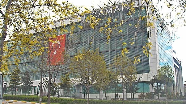 Zaman Gazetesi eski yazarları ilk kez hakim karşısında Zaman Gazetesi eski yazarları ilk kez hakim karşısında