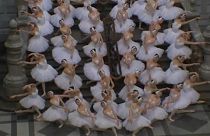 Ballerinas treat commuters to Swan Lake recital in Antwerp