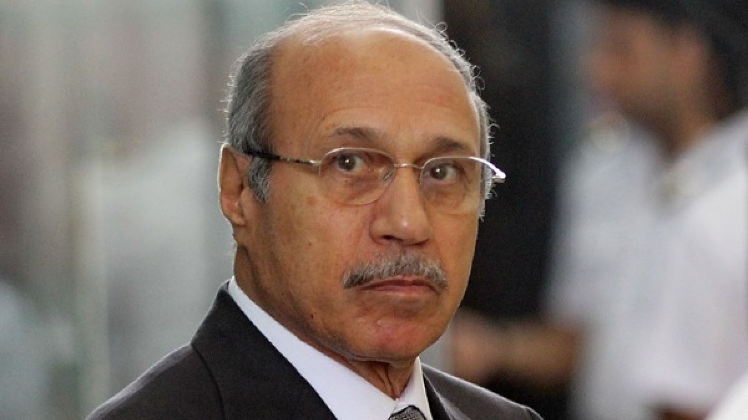 تجدد التساؤلات حول مصير حبيب العادلي بعد أنباء عن توظيفه في السعودية