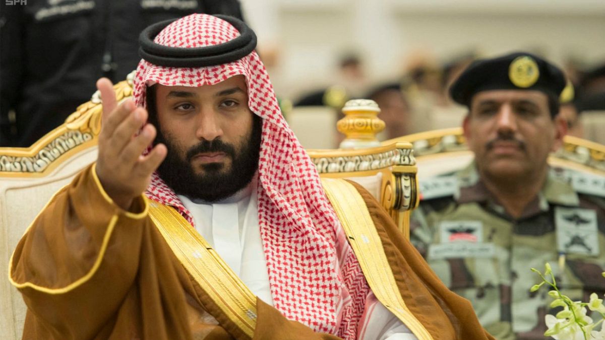 مخاوف من وقوع السعودية بالفوضى مع انفراد بن سلمان بحكم المملكة
