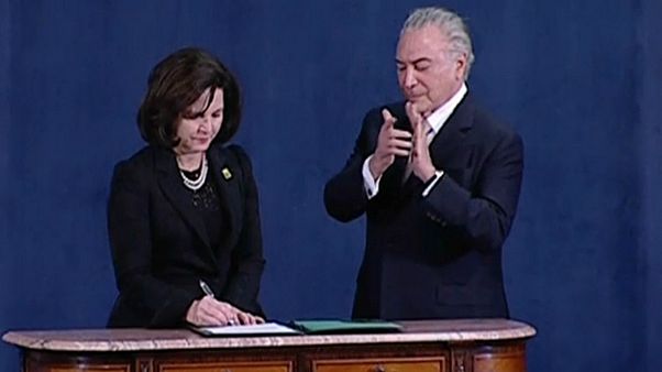 Raquel Dodge toma posse como Procuradora Geral da República Raquel Dodge toma posse como Procuradora Geral da República