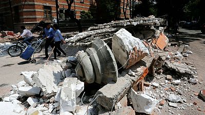 Un puissant séisme fait plus de cent morts au Mexique