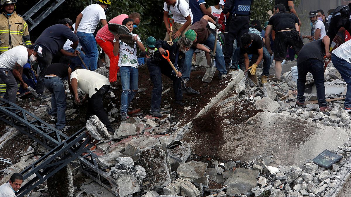 México declara 3 dias de luto nacional após novo sismo