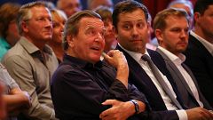 Gerhard Schröder (73): Ex schreibt über neue Lebensgefährtin "Frau Kim"