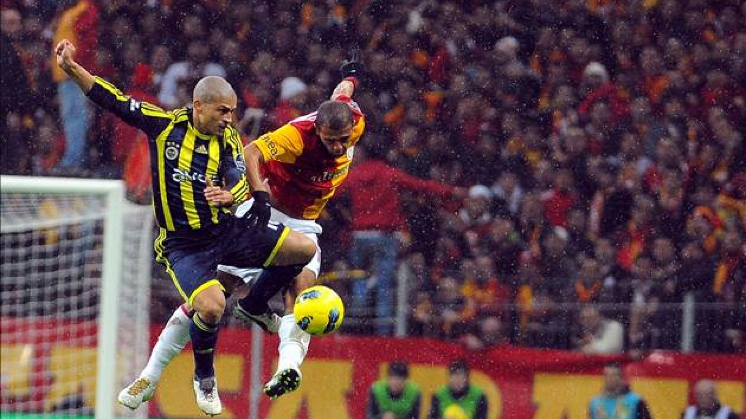 Alex belgeseli yönetmeni: Fenerbahçe Alex'in stad içinden görüntüsünü almamıza izin vermedi