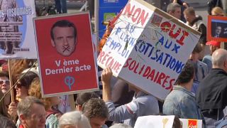 Multitudinaria manifestación en París contra la nueva reforma laboral de Macron