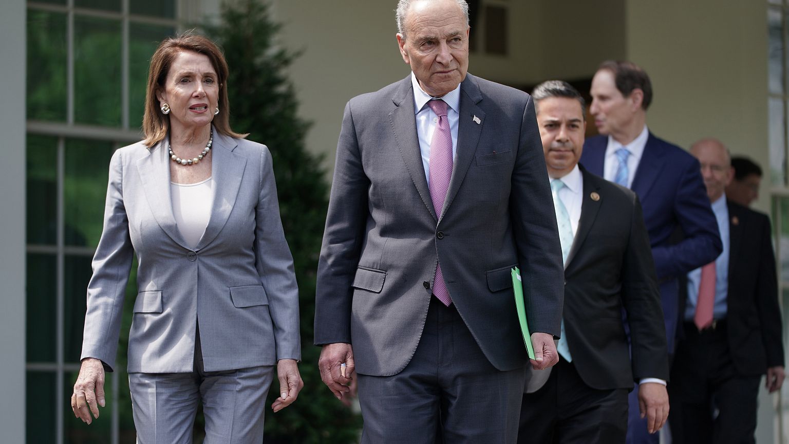 Image: Nancy Pelosi Chuck Schumer
