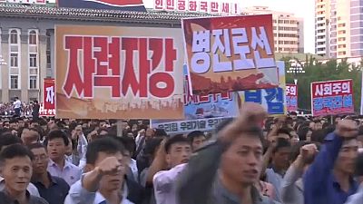 Nordkorea-Konflikt: neue Drohungen und Massenprotest