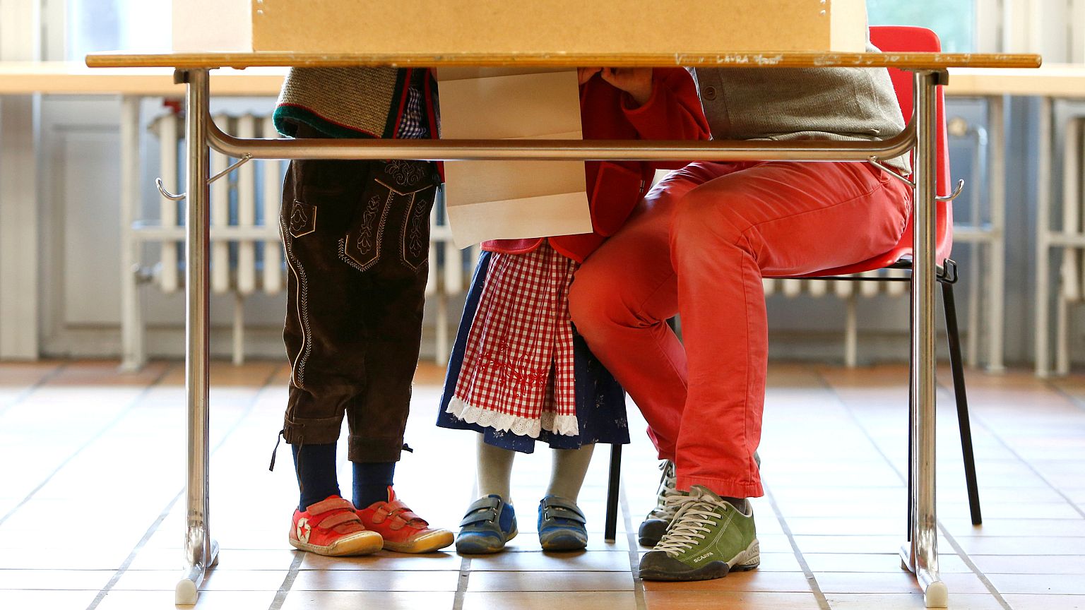 #btw17: Witzige und ernste Tweets aus dem Wahllokal