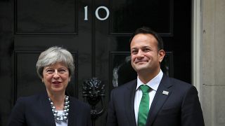 Britain and Ireland hold Brexit and NI assembly talks