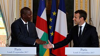La Centrafrique "a besoin d'un État fort", selon Emmanuel Macron