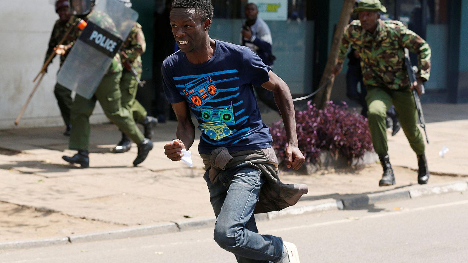 Manifestation de l'opposition dispersée à Nairobi