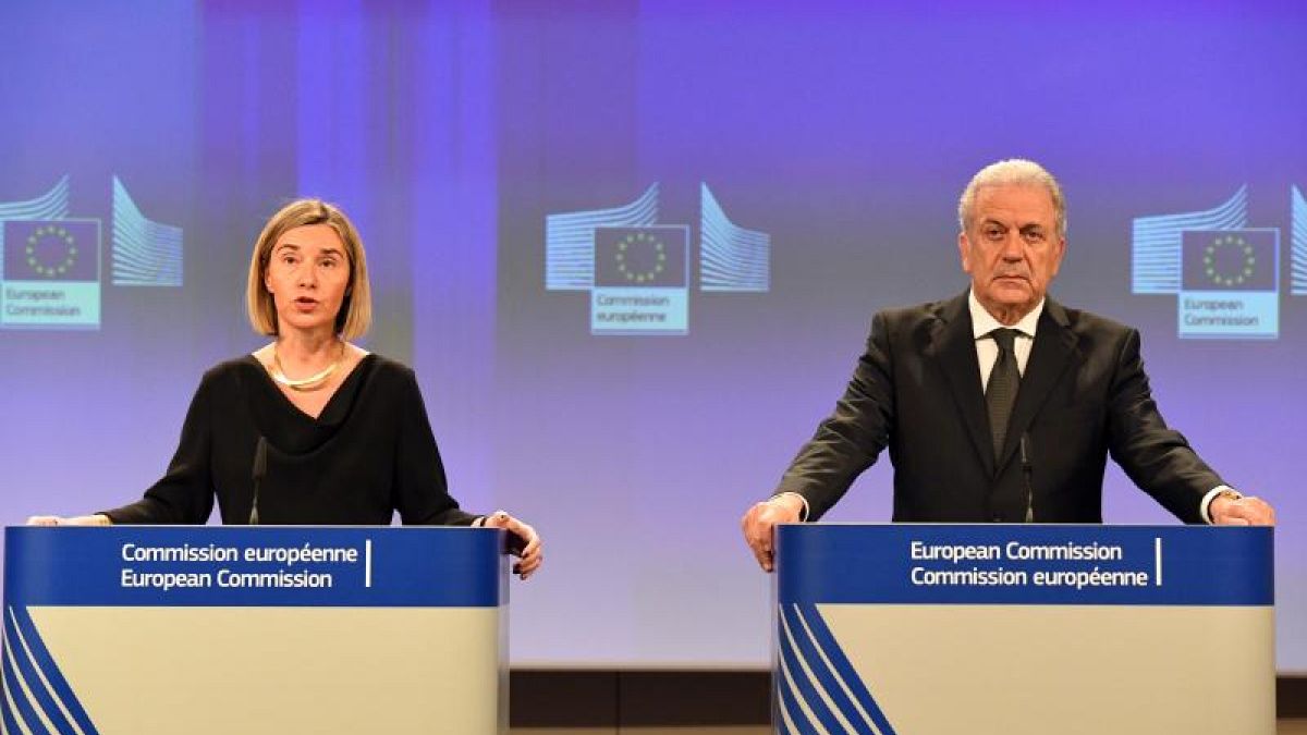 EU mulls bringing back border controls to tackle security threats