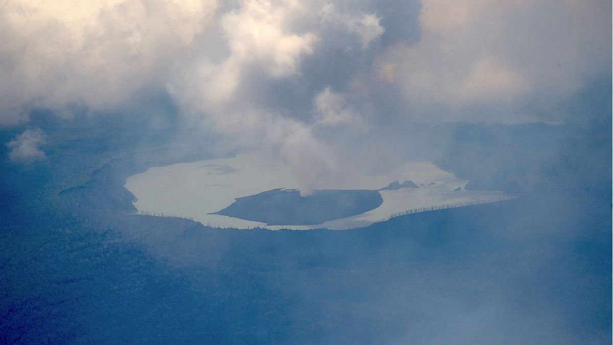 Vulkan Gunung Agung treibt 120.000 in die Flucht