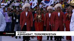 Aşkabat'taki kapanış seremonisi izleyenleri büyüledi