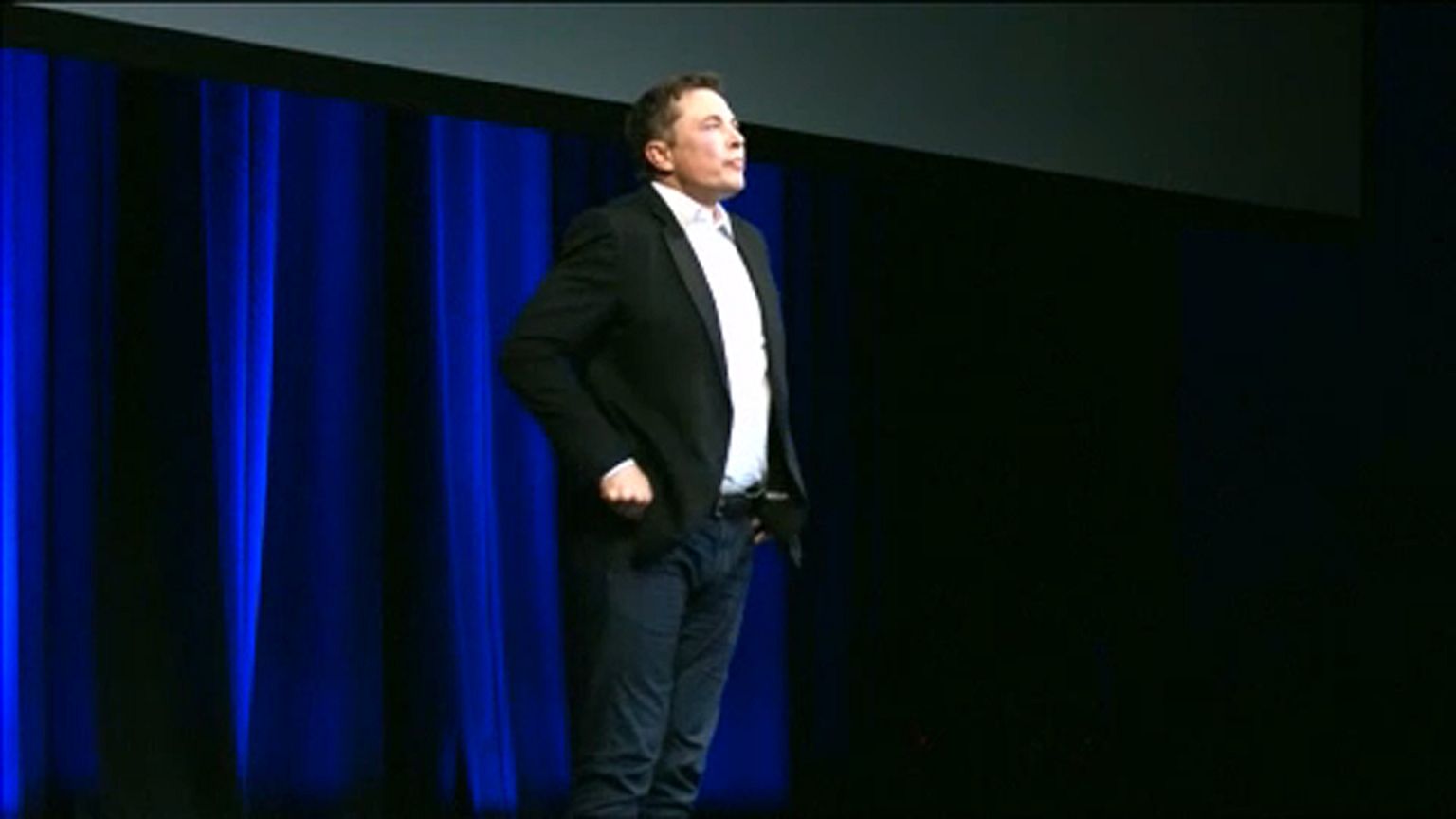 Space X: ember a Marson 2024-re