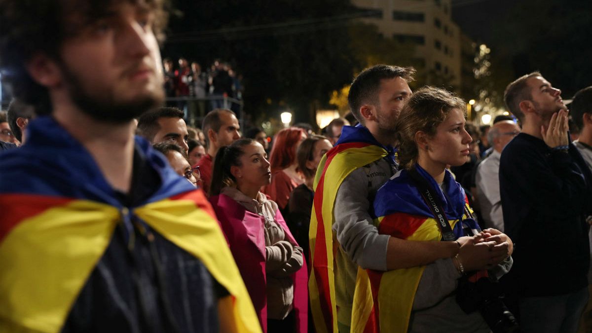Catalogne: le oui à l'indépendance l'emporte lors d'un scrutin à la participation faible