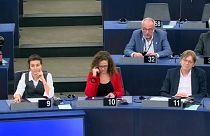 مخالفت برخی از نمایندگان پارلمان اروپا با نگاه کمیسیون درباره همه پرسی استقلال کاتالونیا