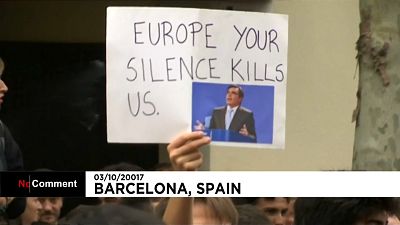 Демонстрация в Барселоне: "Рахой, в отставку"
