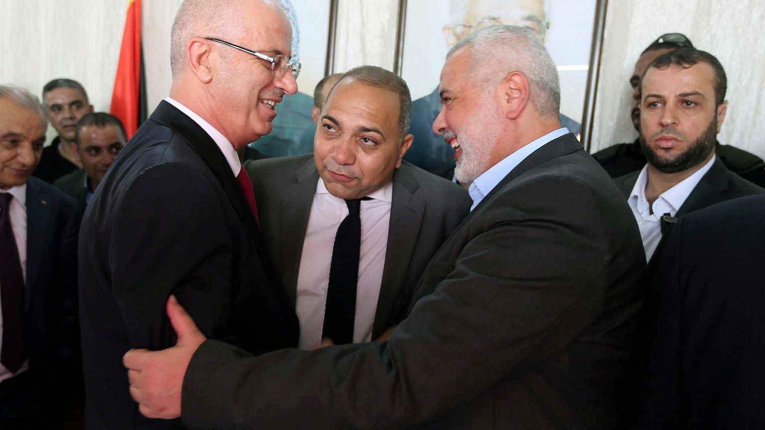 المصالحة الفلسطينية بين عقوبات عباس وشروط نتنياهو