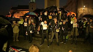 Jahrestag "Schwarze Proteste": Polnische Frauen demonstrieren für ihre Rechte