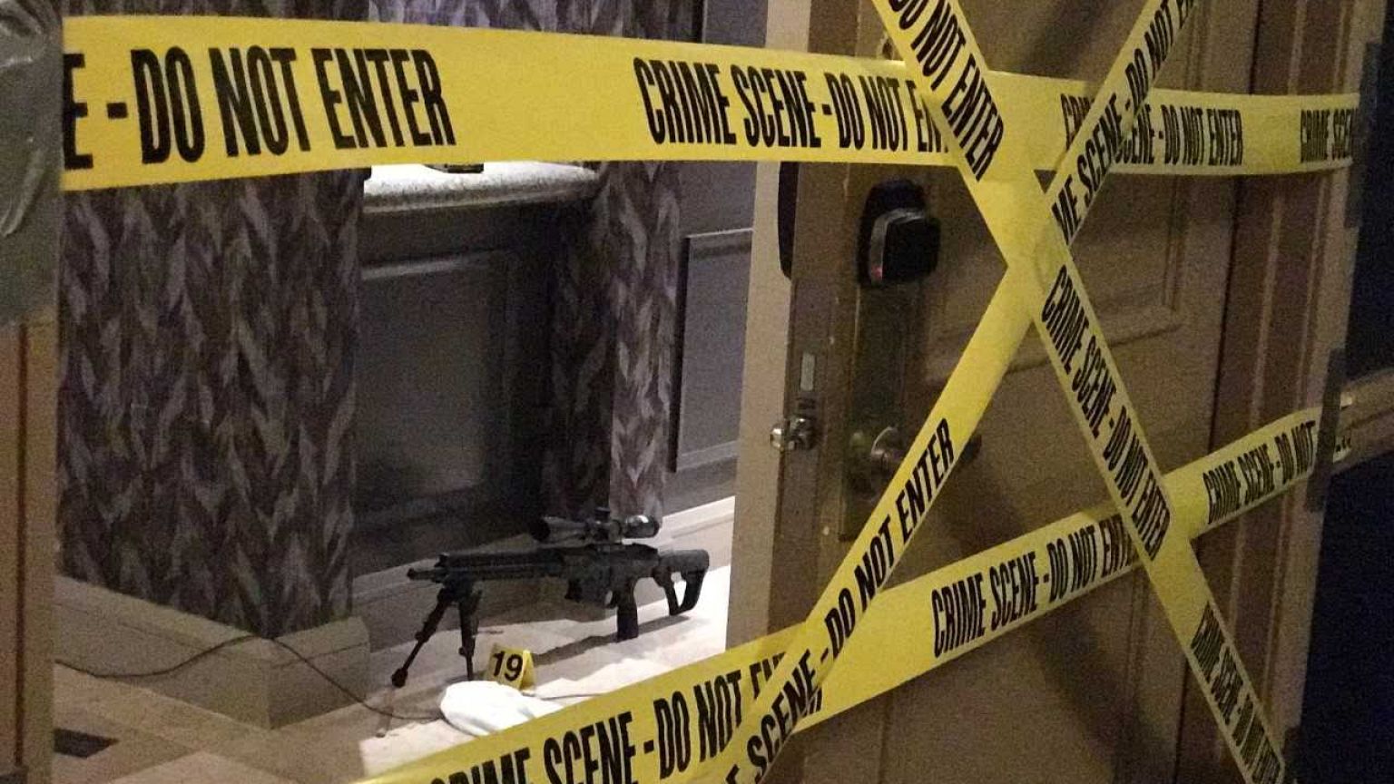 شاهد ماذا وجدت الشرطة داخل غرفة سفاح لاس فيغاس