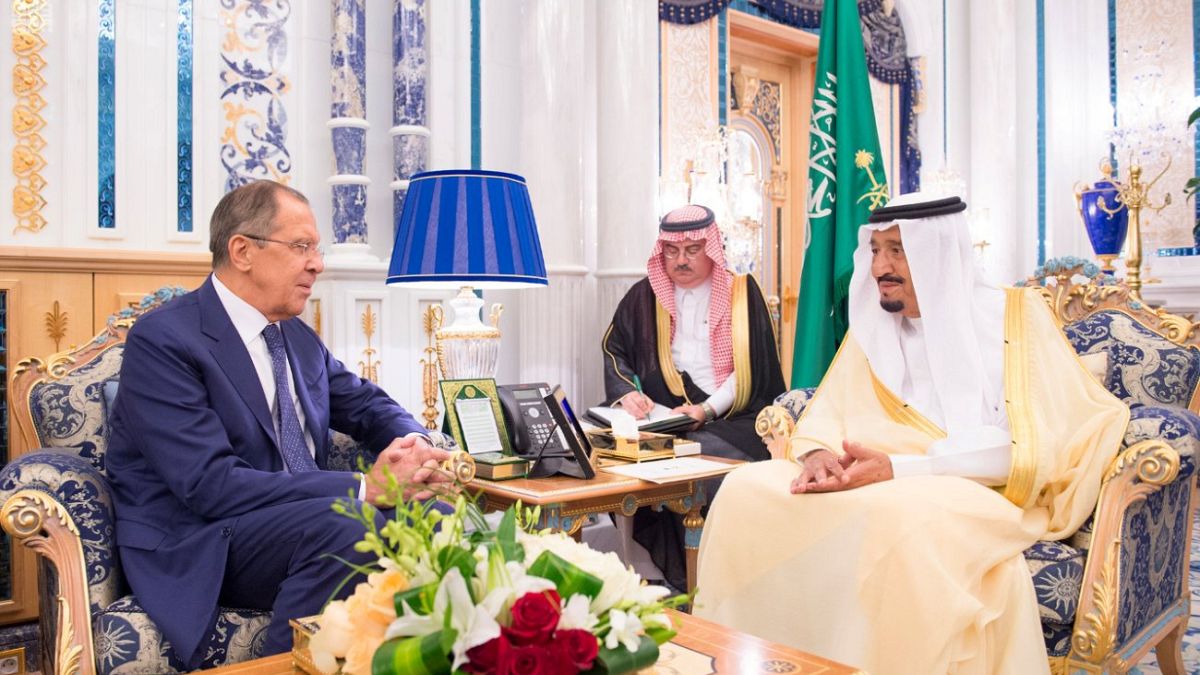 ملک سلمان در مسکو؛ عربستان در پی منصرف کردن روسیه از حمایت ایران