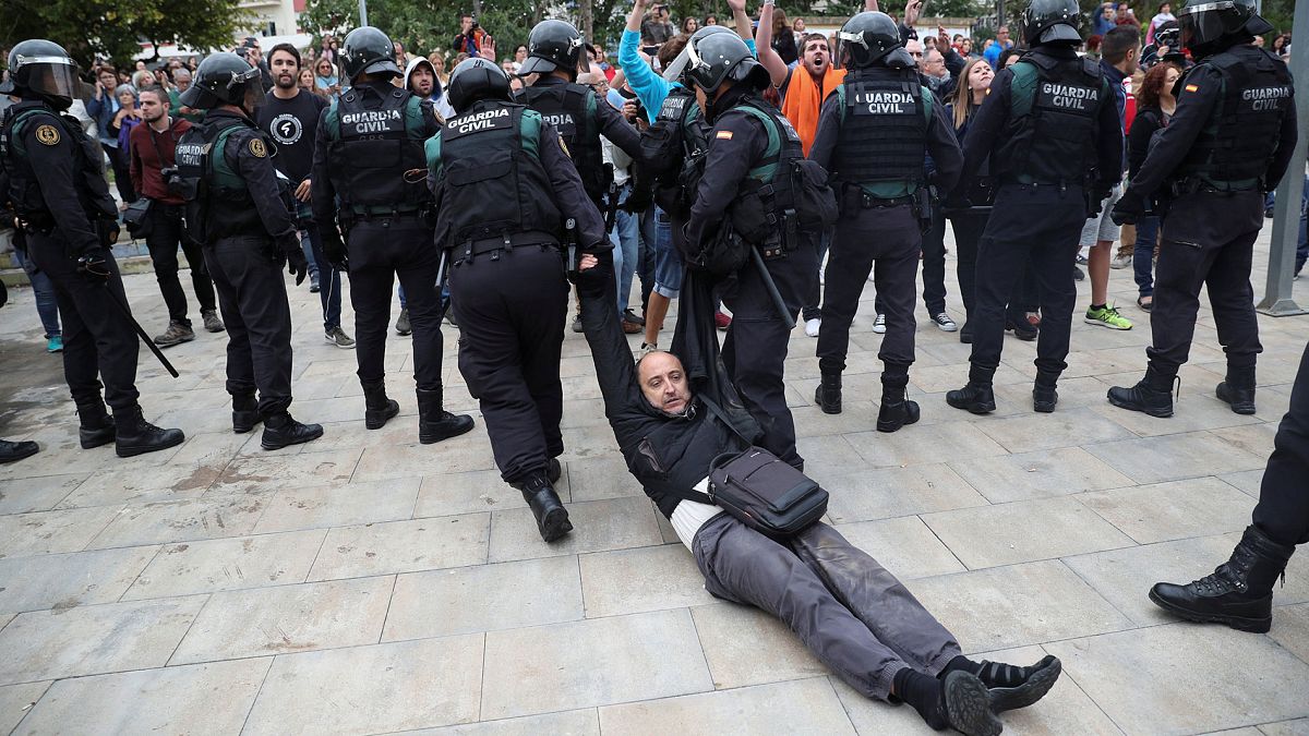 اسفتاء استقلال كتالونيا.. حل الوساطة "الدولية"  أو التدخل الأوروبي