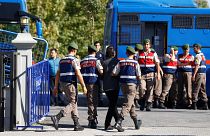 Turquia: 34 ex-militares condenados por tentativa de assassínio do presidente